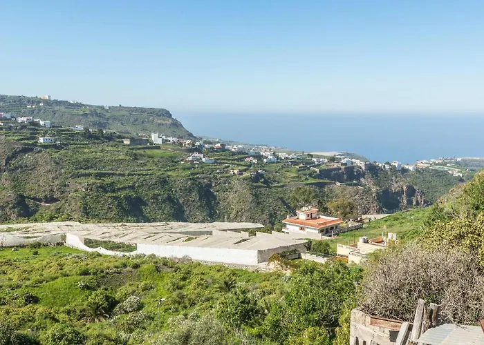 El Huerto Vila